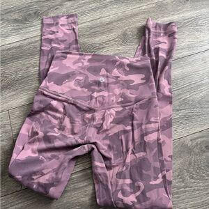 Lululemon Pink Camo Leggings Align Pant Size 2 Inseam 25”